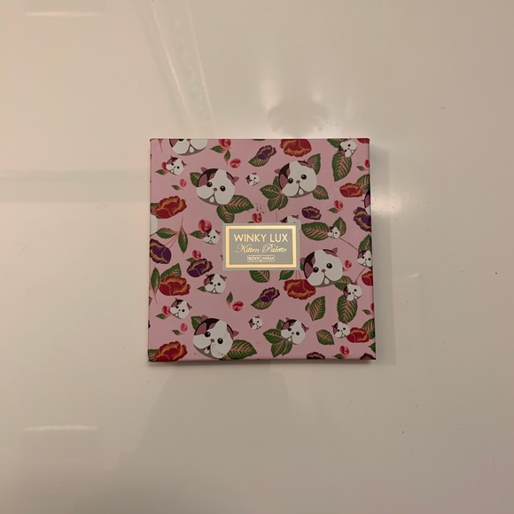 Other - Winky Lux Eyeshadow Palette